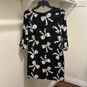Short 3/4 sleeve dress